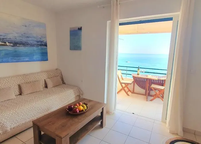 House Apartment *
